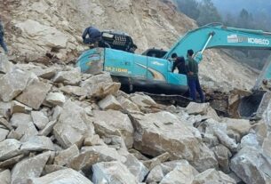 Big Accident Averted Yamunotri Highway
