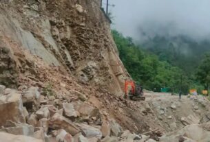 Landslide In Yamunotri Highway