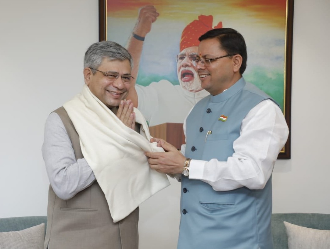CM Dhami Meets Ashwini Vaishnav